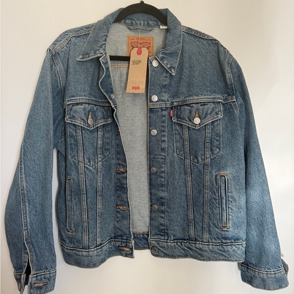 Levi's Jackets & Blazers - Levi's Blue Denim Trucker Jacket- New